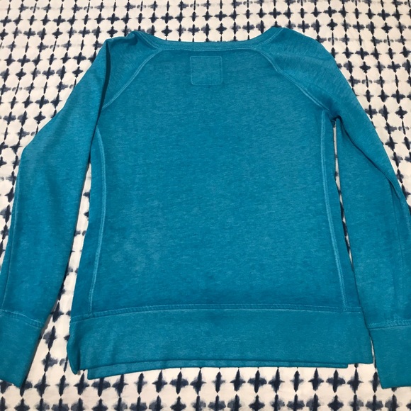 Women’s crew neck pull over size small - Picture 2 of 2